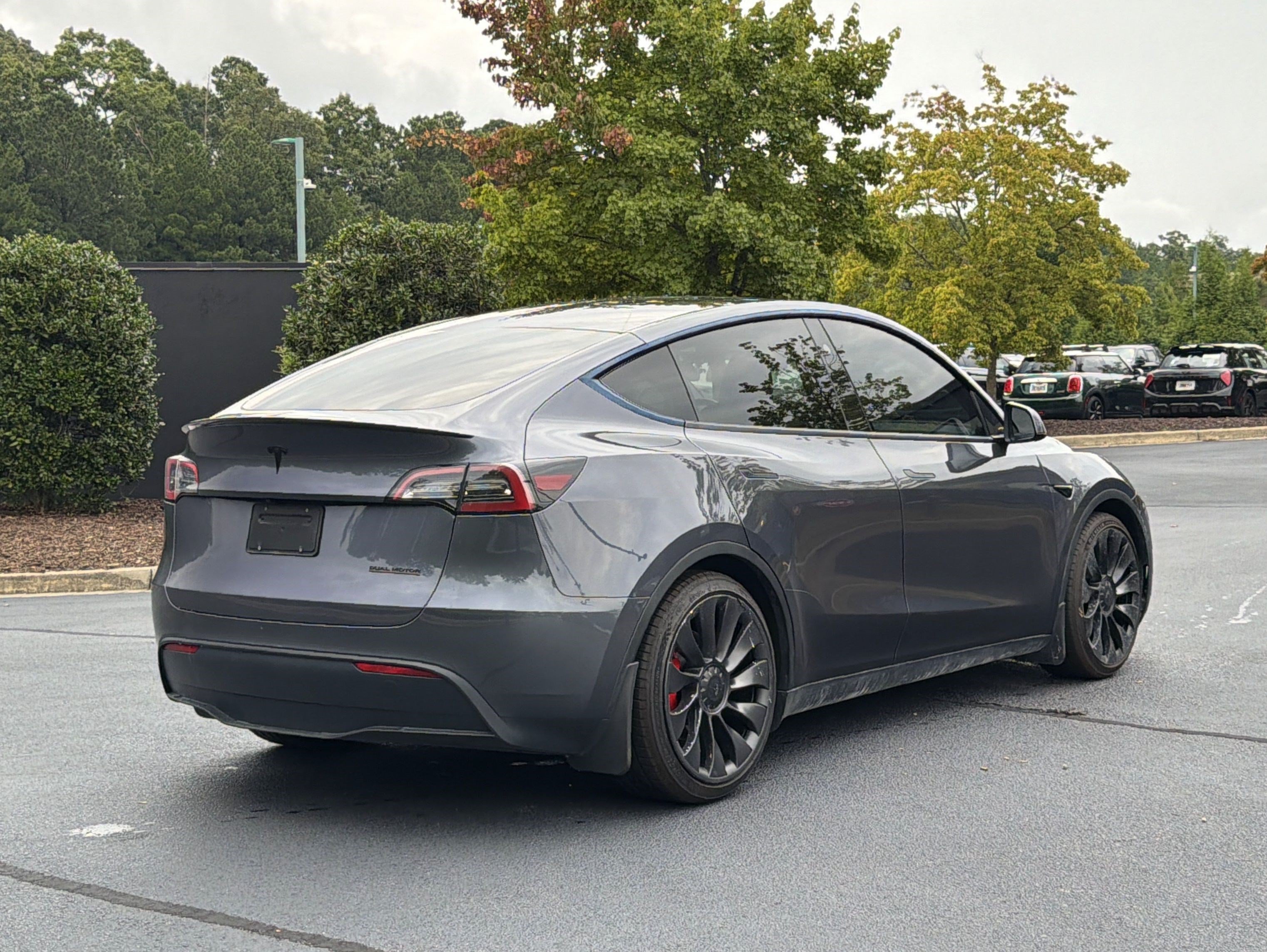 tesla model y 2023 7SAYGDEF6PF835585 image
